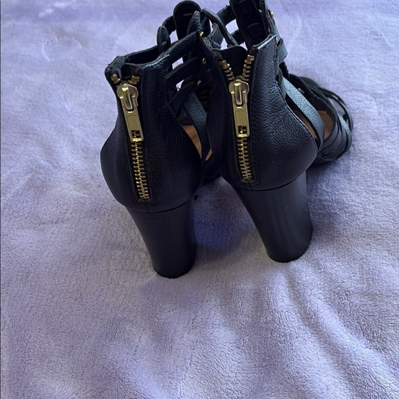 Steve Madden Black Heeled Gladiator Sandals - Picture 2 of 8